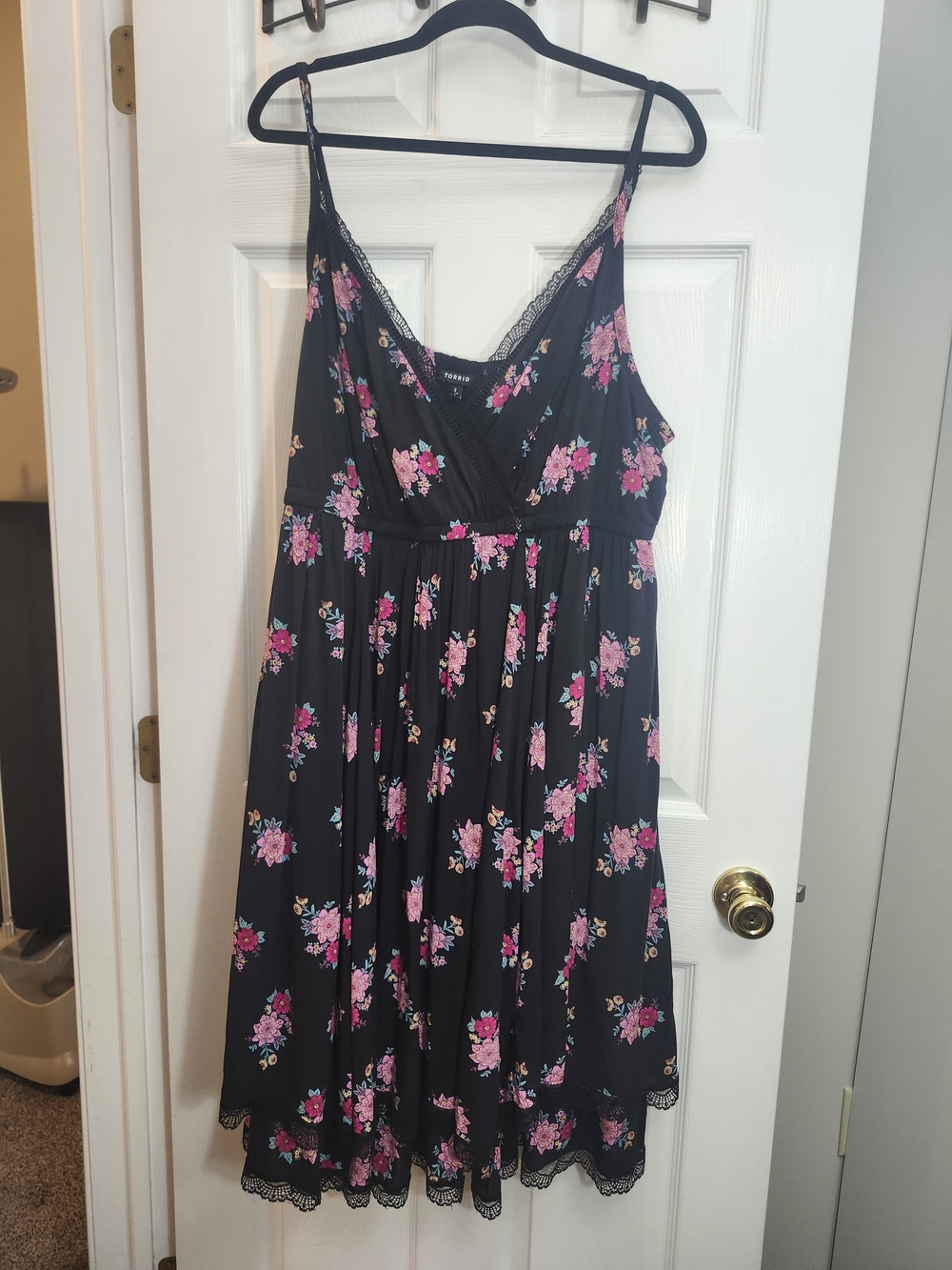 Torrid Black Floral Lace-Trim Sundress with Pink Roses, Torrid 3 = 3X